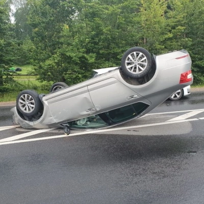 перевернутый авто